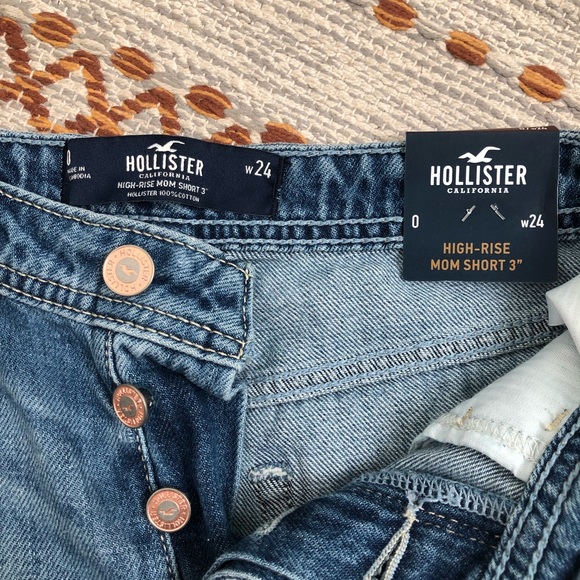 NWT High-Rise Mom Short - Picture 2 of 5